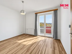 Pronájem bytu 2+1, Hostinné, Sídliště, 53 m2
