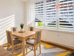 Prodej bytu 2+1, Chomutov, Pod Břízami, 60 m2