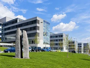 Pronájem kanceláře, Praha - Dejvice, Evropská, 63 m2