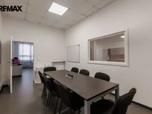 Pronájem skladu, Chodová Planá, Kyjovská, 2489 m2