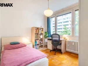Prodej bytu 4+1, Praha - Podolí, Kaplická, 70 m2