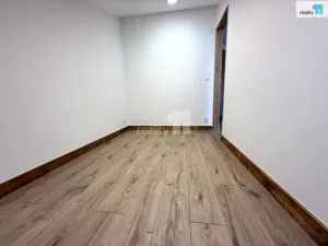 Prodej bytu 2+kk, Karlovy Vary - Rybáře, Sokolovská, 81 m2