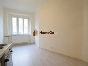 Pronájem bytu 2+kk, Praha - Nusle, Lounských, 45 m2