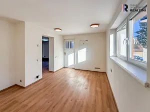 Prodej rodinného domu, Votice, Karlova, 61 m2