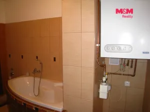 Prodej rodinného domu, Frenštát pod Radhoštěm, nám. Míru, 900 m2
