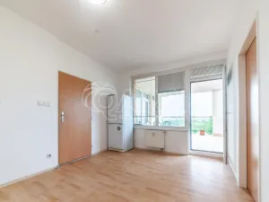 Pronájem bytu 3+kk, Praha - Střížkov, Zásadská, 76 m2