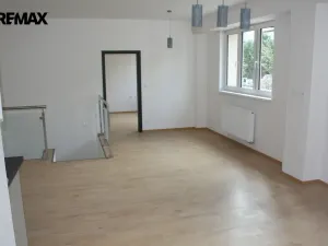Pronájem bytu 3+kk, Strakonice, Komenského, 85 m2