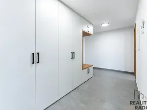 Prodej bytu 2+kk, Praha, Smržových, 51 m2