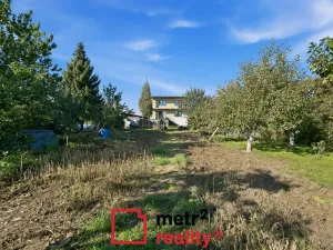 Prodej rodinného domu, Charváty, 303 m2