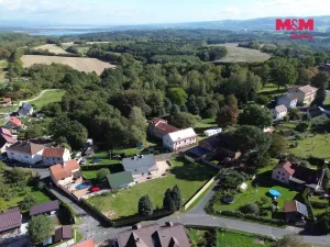 Prodej rodinného domu, Chlum Svaté Maří, Školní, 420 m2