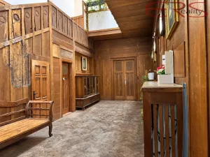 Prodej atypického bytu, Liberec, Klostermannova, 188 m2