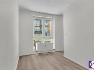 Prodej bytu 1+kk, Praha, Vřesová, 35 m2
