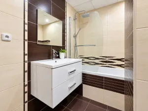 Prodej bytu 4+1, Jirkov, Studentská, 77 m2