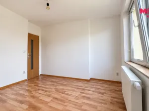 Pronájem bytu 3+1, Milovice - Mladá, Spojovací, 70 m2