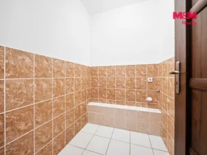 Prodej bytu 2+1, Hradec Králové - Nový Hradec Králové, Mandysova, 59 m2