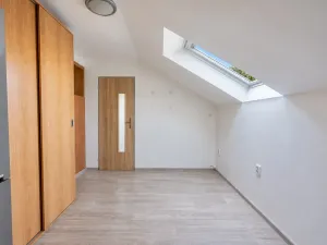 Prodej bytu 3+1, Trutnov - Poříčí, Náchodská, 70 m2