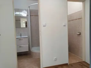 Pronájem bytu 3+1, Praha, Pujmanové, 75 m2