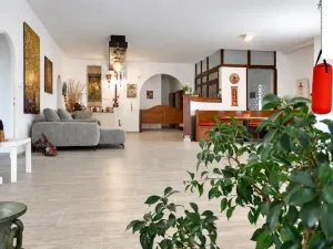 Prodej obchodního prostoru, Jiřice u Miroslavi, 662 m2