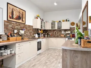Prodej obchodního prostoru, Jiřice u Miroslavi, 662 m2