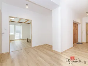 Pronájem bytu 3+1, Karlovice, 75 m2