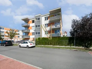 Pronájem bytu 2+kk, Plzeň, Valtická, 967 m2