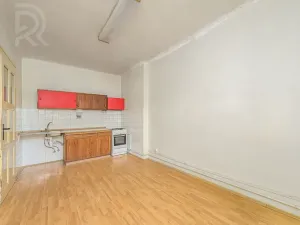 Prodej bytu 2+1, Praha - Vinohrady, Lužická, 75 m2