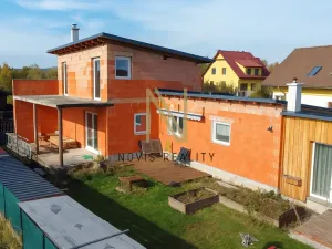 Prodej rodinného domu, Blovice, Pod Valem, 200 m2