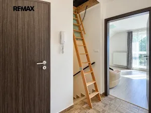 Pronájem bytu 3+kk, Praha - Cholupice, Podchýšská, 74 m2