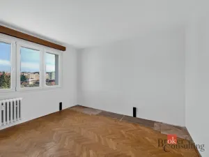 Prodej bytu 3+1, Plzeň - Lobzy, Sousedská, 74 m2