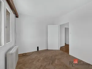 Prodej bytu 3+1, Plzeň - Lobzy, Sousedská, 74 m2