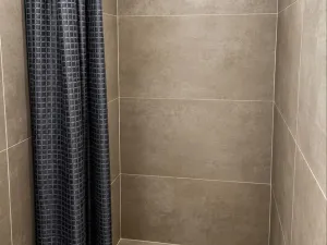 Pronájem obchodního prostoru, Praha - Libeň, 90 m2