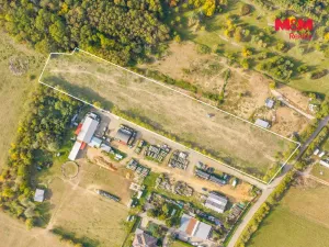Prodej komerčního pozemku, Ořech, 10265 m2