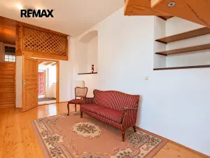 Prodej rodinného domu, Kájov, U Kostela, 200 m2
