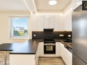 Pronájem bytu 3+kk, Praha, Sicherova, 71 m2