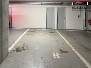 Pronájem garáže, Brno, Leitnerova, 10 m2