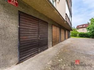 Prodej bytu 4+1, Praha - Dejvice, Vostrovská, 75 m2