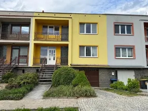 Prodej rodinného domu, Rašovice, 180 m2