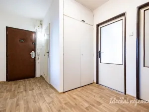 Pronájem bytu 3+1, Praha - Chodov, Brandlova, 69 m2