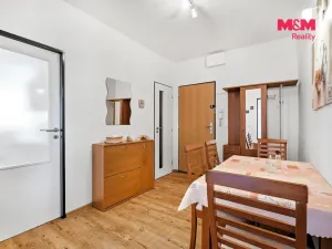 Prodej bytu 2+1, Ústí nad Labem - Neštěmice, Hluboká, 63 m2