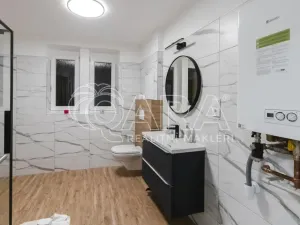Pronájem bytu 2+1, Hranice - Hranice I-Město, Nádražní, 51 m2