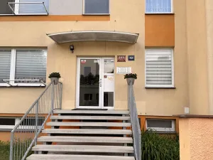 Prodej bytu 3+1, Praha - Háje, Hekrova, 68 m2