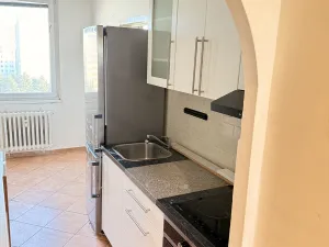 Prodej bytu 3+1, Praha - Háje, Hekrova, 68 m2