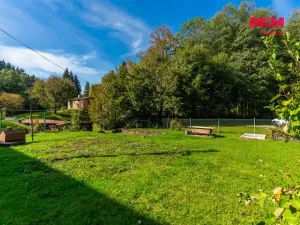 Prodej rodinného domu, Nový Bor - Janov, 180 m2