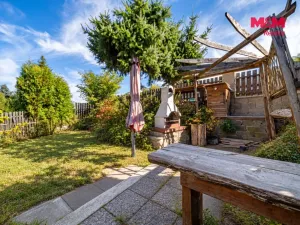 Prodej obchodního prostoru, Krásné Údolí, 220 m2