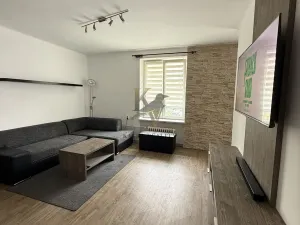 Pronájem bytu 2+1, Ostrava, Hlavní třída, 56 m2