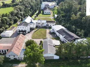 Pronájem výrobních prostor, Batelov, Tovární, 500 m2
