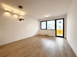 Pronájem bytu 2+kk, Praha - Dolní Chabry, Za Pískovnou, 53 m2