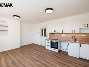 Pronájem bytu 1+kk, Liberec - Liberec XXX-Vratislavice nad Nisou, U Sila, 27 m2