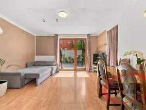 Prodej bytu 2+kk, Praha, Pickova, 57 m2
