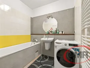 Prodej bytu 2+kk, Praha, Pickova, 57 m2